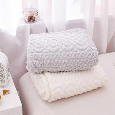 China Custom PORTABLE High Quality Soft Polyester Blanket Cozy Soft Bed Blankets For Winter for sale