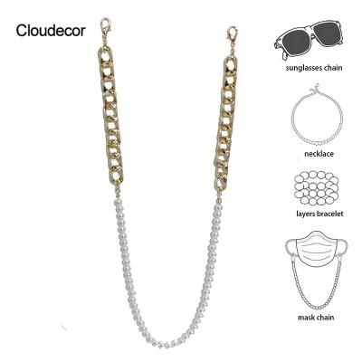 China Huge Chunky Pearl Chain Eyeglass Neck Chains 2021 Restrictor Women's Half Pearl Glass Neck Strap Mask Eyeglass Neck Chains For Glasses for sale