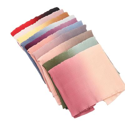 China 2021 Spring Autumn Hot Selling Bubble Large Size Girle Ladies Woman Fold Chiffon Scarf Pure Gradient Single Head Scarf For Women for sale