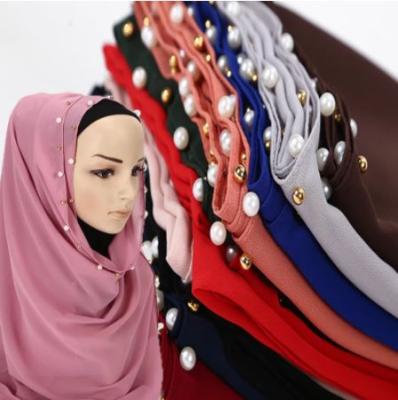 China Girle Ladies Woman Factory Wholesale Beads Solid Color Chiffon Hijab Scarf With Pearl Beaded Muslim Hijab for sale