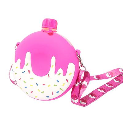 China Food Grade Donut Water Bottle BPA Free Donut Shoulder Bag Silicone Sustainable Eco Friendly Bag For Girl for sale