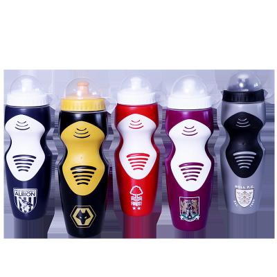 China Wholesale Customized Viable Design 750ml Plastic Water Bottle Squeeze Water Bottle For Bike for sale