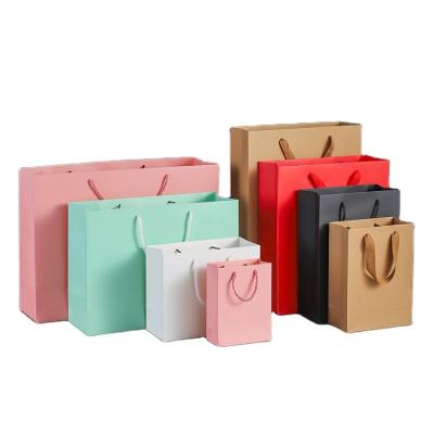 China Recycled Materials Shopping Bag Bag High Quality Paper Luxury Kraft Paper for sale