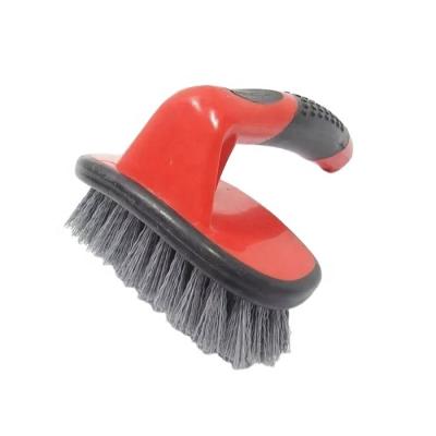 China Auto Detailing Products Chose Wholesale Customized Plastic Auto Detailing Stiff Brush Auto Wheel Brush Tire and Rim Brush Durable Long Handle for sale