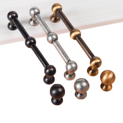 China Metal Decorative Kitchen Cabinet Pulls for sale