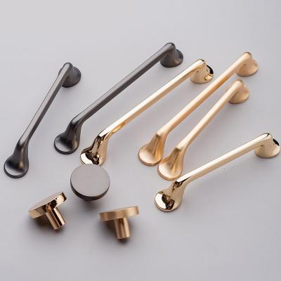 China Brushed Brass Cabinet Hardware Handle Polished For Wardrobe Drawer for sale