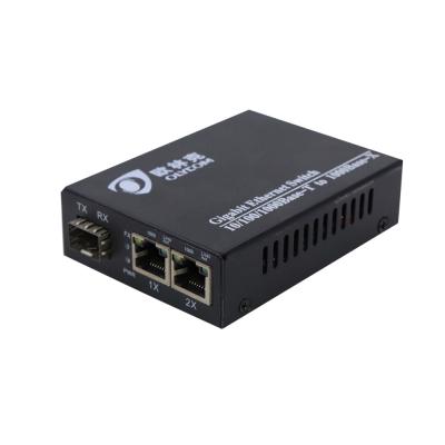 China Mesa portuaria los 20Km Transimission del interruptor de Ethernet de la fibra óptica de Mini Size SMF/MMF 2 en venta