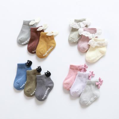 China Spring Summer QUICK DRY Princess Lace Wings 3 Pairs Cotton Indoor Anti-skid Boat Infant Newborn Baby Socks for sale