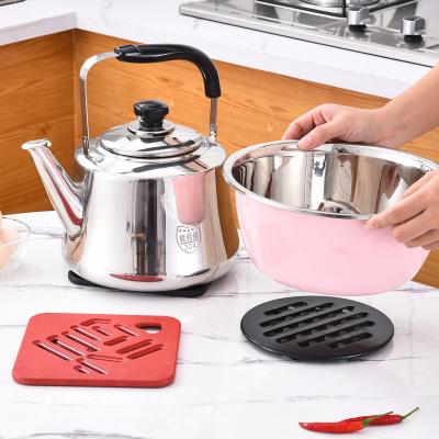 China Exquisite Kitchen Appliances Viable Heat Insulation And Anti-scalding Cooking Hot Pot Pads Household Pot Pad for sale