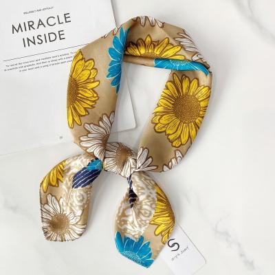 China Multifunctional Vintage Daisy Printed Polyester Silk Scarf Female Summer Satin Small Square Spring Scarf for sale