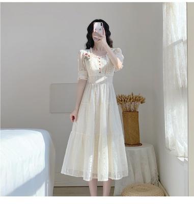 China LY006 Breathable Vintage Lace Embroidery Slimming Sweet Elegance Dress For Girls for sale