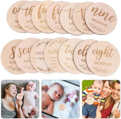 China Europe Wood Crafts Baby Monthly Milestone Cards Wooden Newborn Baby Birth Announcement Card for sale