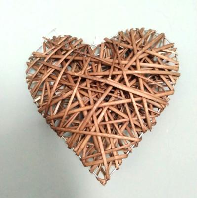 China Home Decor Willow Hearts Handmade Willow Crafts For Home Decor for sale