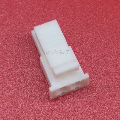 China Wire To Wire Crimp Housing White Male 3004-1x2 , Connector for sale