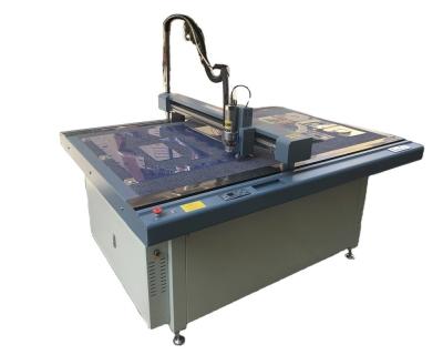 China Garment Template Sewing Machine Partner with Blue Frame Silver Case Cutting Machine for sale