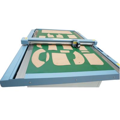 China Flat Table 1510 Schnittmaschine für die Schnittmuster von Bekleidungspapier mit Schnittgeschwindigkeit von 1200 mm/s zu verkaufen