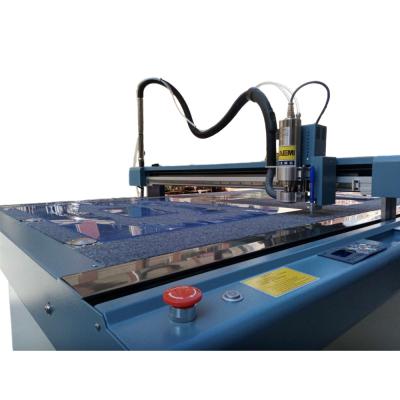 China High Speed 500-1800mm/s Garment Template Cutter Sewing Pattern Template Cutting Machine for sale