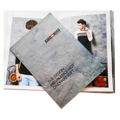 China Free Sample Eco Friendly Magazine Printing Book Printing Cosmetic Catalog Brochure Design Printing Service for sale