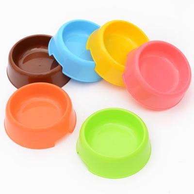 China Sustainable Wholesale Cheap Guantai PP Pet Bowls Colors Candy Cute Easy Carry Pet Feed Bowls for sale