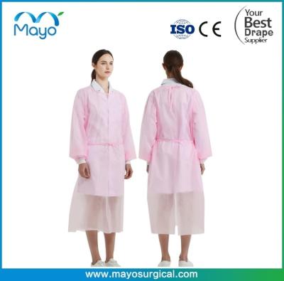 Cina Breathable Polypropylene Disposable Isolation Gown with Elastic Knit Cuffs, Covered Back, Extra Long Double Ties in vendita