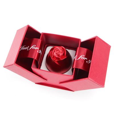 China Recycled Materials Fashion Wedding Rose Ring Box Holder Necklace Jewelry Display Storage Case Gift for sale