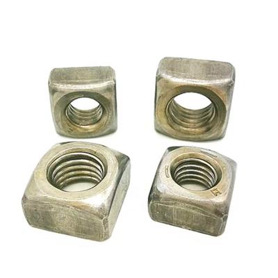 Chine Fsatener Stainless Steel Nut Square Nuts Hot Dip Galvanized Yellow Zinc à vendre