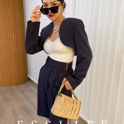 China 2022 new Anti-wrinkle suit clothes design feeling contracted suit shorts coat short two-piece suit in summer for sale