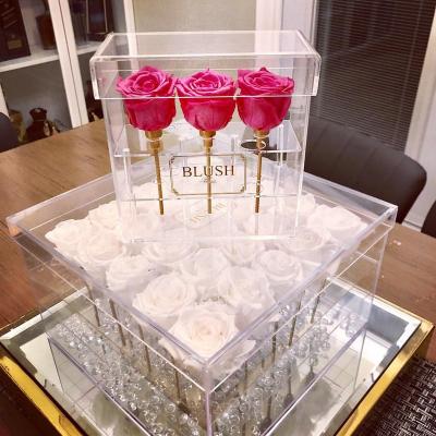 China 2020 Bridal Bouquets 2020 Hot Sale Natural Eternal Rose Preserved Rose In Fresh Flower Acrylic Box for sale