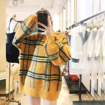 China Korean Style Anti-wrinkle Crewneck Sweater Hooded Sweatshirt Plaid Knitted Women Loose Winter Sweater Female 2021 Plus Size Sweater for sale