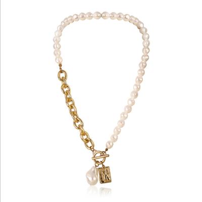 China No Nickel Free Pearl 18K Gold Plated Freshwater Baroque Pearl Pendant Necklace for sale