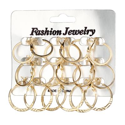 China Trendy Gold Chunky Round Shape Stud Earrings of 18Pcs Fashion Metal Gold Circle Earring Set for sale