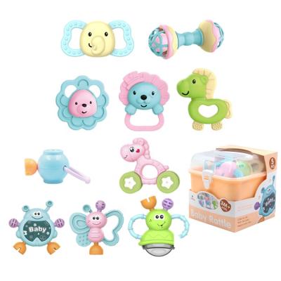 China 5PCS Musical Toy Silicone Teether Ratchets Small Hand Box Connectable Soft Early Educational Baby Rattle For Infant for sale