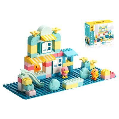 China Educational Plastic DIY TOY 66PCS DIY Puzzle Amusement Park Building Block Toy Set For Children for sale