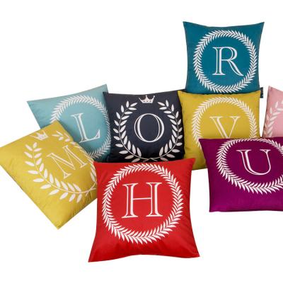 China Anti-Static Christmas Pillow Covers Customizable Size Pillow Graphics And Case for sale