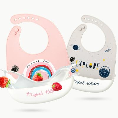 China High Quality Silicone Antibacterial Unique Waterproof Baby Bib Printing Feeding Bibs for sale