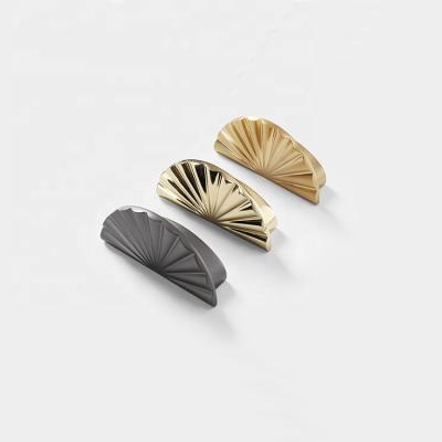 China Modern Minimalist Disc Shape European Style Luxury, Fashion Cupboard Bedroom Kitchen Furniture Knob Handle 2203 for sale