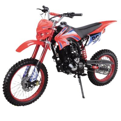 China Off Road Gas Power Motorcycle150cc Bike (D7-13) Dirt Bike 152*38*75 for sale