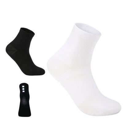 China Breathable Pure Color Cycling Socks For Bicycle Road MTB Professional Sports Socks Bike Gears ZERAY Hub-QXW for sale