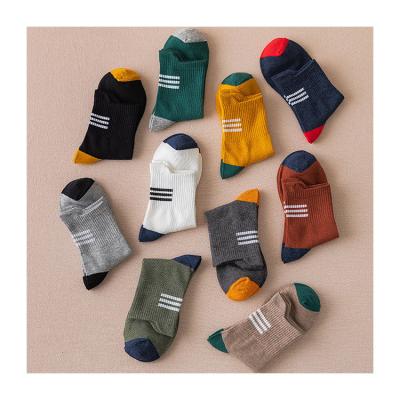 China QUICK DRY socks for men and fashionable black INS winter tube socks ear stockings for sale