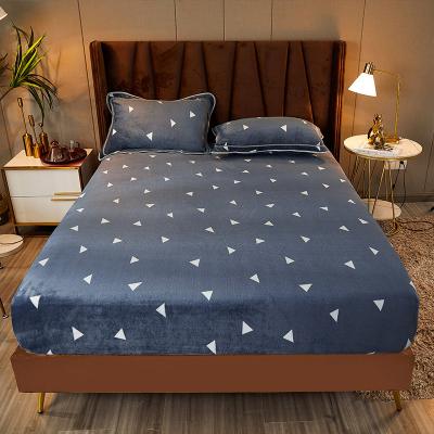 China Soft Customized Cotton Bed Sheet Wholesale Luxury Twin Quilt Printed Waterproof Mattress Cover for sale