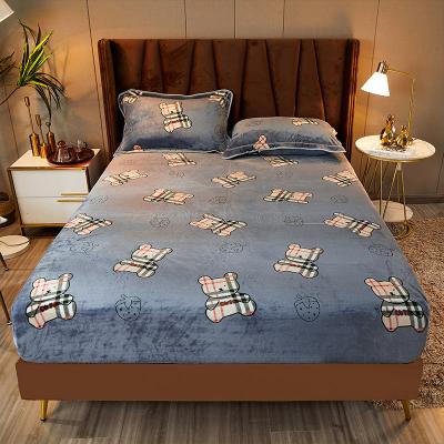 China Wholesale Customized Luxury Soft Cotton Twin Comforter Printed Sheet Mattress Cover Fabric Bed Insect for sale