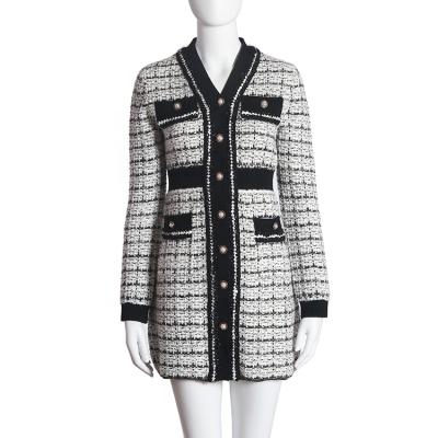 China Heat/anti-pilling fast delivery of stock v-neck long sleeve plaid knitted coat ladies dresses for sale