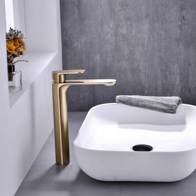 China Faucets Bathroom Sink Faucet Gold Single Handle Water Mixer Tap Brass Metered Single Hole for sale