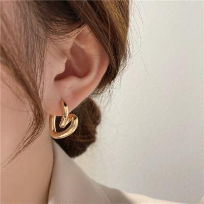 China TRENDY Simple Copper Heart Stub Earrings Fashion Gold Plated Metal 925 Silver Needle Earrings Jewelry Women for sale