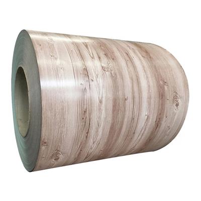 Cina JIS Standard PPGI Coil Color Coated Steel Coil Pre Coated Coil di acciaio galvanizzato con larghezza regolare 1000/1250mm in vendita