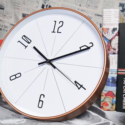 China Antique Style Home Decoration Simple Classic Modern 12 Inch Round Cheap Wall Clock for sale