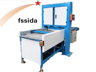 Cina Crusher per stampaggio del mosaico di vetro completamente automatico senza testa di rettifica Certificazione FDA in vendita