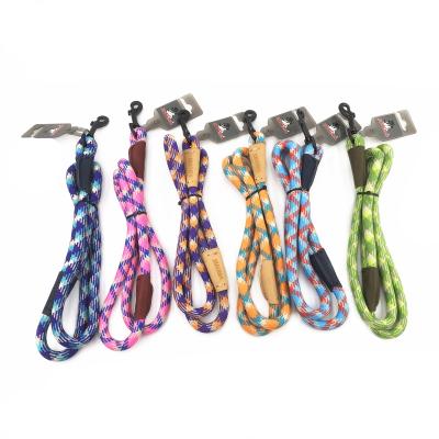 China Personalized Multicolor Dog Rope Leash Personalized Dog Lead Chain Custom Pet Leash From Dog Leash Manufacturers With High Quality for sale