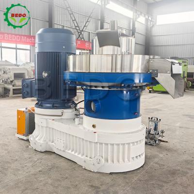 China Máquina de pellets de madera de acero inoxidable con sistema de control PLC y dispositivo de arranque/parada automático en venta