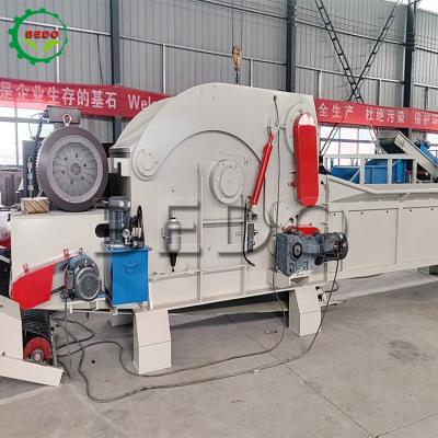 China 3KW 4KW ontladingsmotor kracht Houtbreker machine met 1000MM Breedte Feeder Grootte Te koop